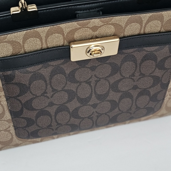 NWT Coach Lane Carryall In Block Signature Coated Canvas C8596 - Picture 5 of 16